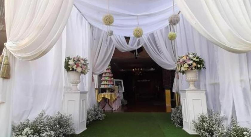 פיטסנולוק Le Parc Wangnang Hotel מראה חיצוני תמונה